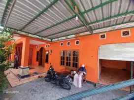 Jual rumah dan kos kosan timur rengrod kotagede