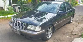 Mercedes-Benz C230 1997 Bensin