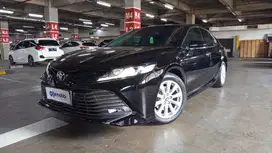 Pajak Panjang TDP 20JT Toyota Camry 2.5 V Bensin-AT 2021 Hitam