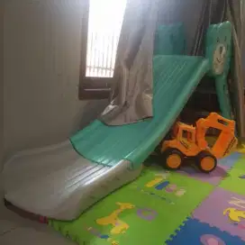 Jual Perosotan Anak Plastik Bekas