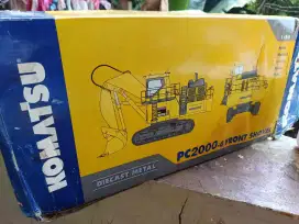 Dijual Diecast Miniatur Komatsu Excavator PC2000-8