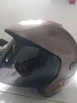 Helm ltd warna coklat