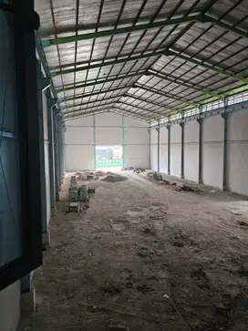 Gudang Baru 3 Lt di Kawasan Pergudangan Curug Stategis Siap Pakai