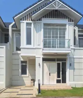 Disewakan rumah di lavon 1 cluster regalia