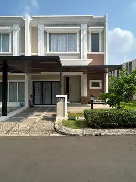 Rumah cakep siap huni, full interior di gading serpong