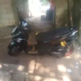 Motor vario 125 led old 2016