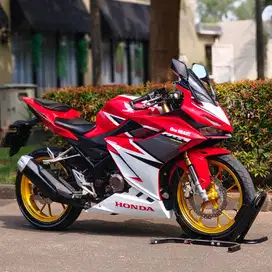 HONDA NEW CBR150R RED RACING 2021 KM LOW PAJAK PANJANG NO MINUS