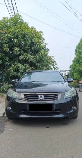 HONDA ACCORD (2010)