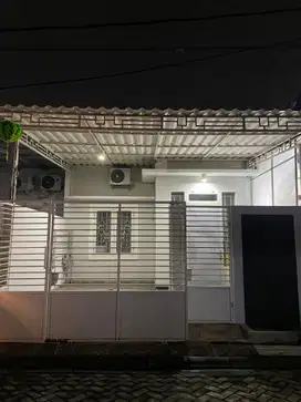 Dijual cepat B U Rumah rapi siap huni di Poris Residence, Tangerang