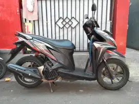 Honda Vario 125 KZR Gress low km original tahun 2013 pajak hidup