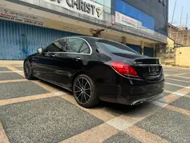 Mercedes-Benz C200 2019 Bensin