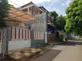 RUMAH DISEWAKAN DALAM KOTA TUBAN