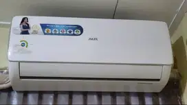 SECOND AC Split 1/2 Pk AUX R410A - KONDISI SANGAT BAIK