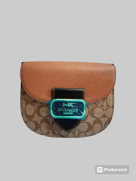 Tas Selempang Wanita