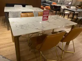 Dining table - Beige golden | Home Credit Indonesia