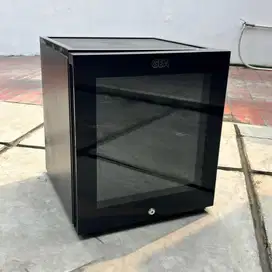 Showcase GEA 52L Kulkas Normal Mulus