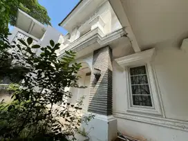 Jual Murah BU Rumah Greenwood 4 kamar, Lippo Cikarang, Bekasi