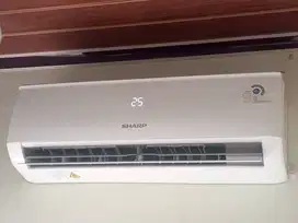 ‎AC merk SHARP 1PK (bekas seperti baru)