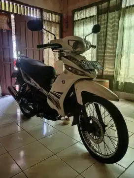 Yamaha Vega ZR tahun 2012 white