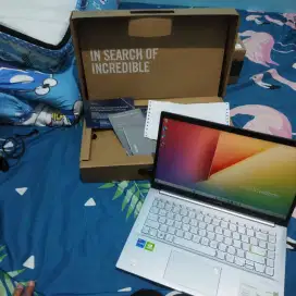 Asus X413EQ i7 Gen 11 512GB/8GB IPS Backlit intel iris XE/NVDIA MX350
