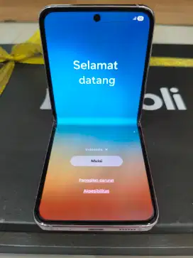 Samsung Flip 5, 256. Spt baru