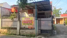 Dijual Rumah Cocok untuk Usaha & Hunian - Lokasi strategis