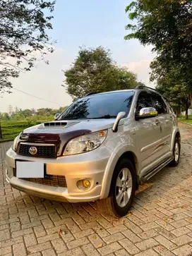 Toyota Rush 2012 type S Manual - Silver Metalik