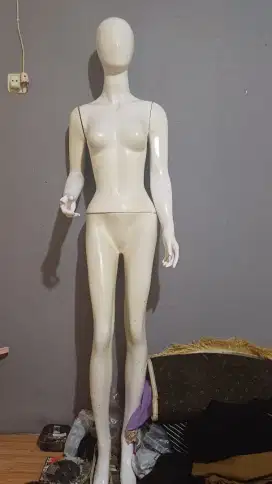 Patung full body manekin