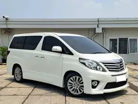 TOYOTA ALPHARD SC PREMIUM SOUND AT 2013 Bensin