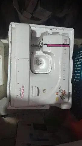 mesin jahit portable butterfly jhs190a