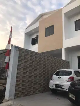 Rumah di Cilandak Jakarta Selatan Strategis Tol MRT Kampus SHM