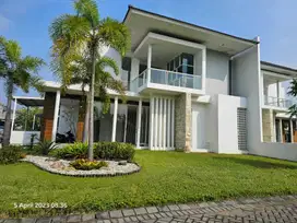 JUAL RUMAH BARU MINIMALIS DI ROYAL RESIDENCE SURABAYA (Tjin2Area)