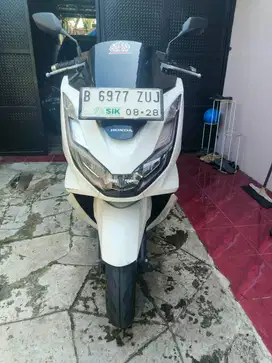 PCX 160 CBS warna putih 2023