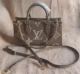 EstWest Elvi tugo LV bundle