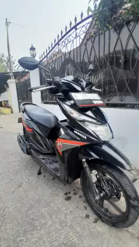Bismillah jual honda beat eco thn 2017