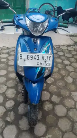 Dijual cepat Suzuki spin 125 CC surat lengkap pajak mati lama 3,250