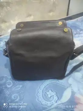 Tas kulit pria kerja
