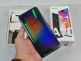 Samsung Galaxy A70 128GB mulus fullset Resmi SEIN