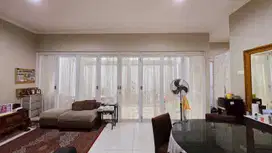 Dijual Rumah dalam cluster di kawasan Emerald Bintaro Jaya sektor 9