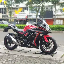 KAWASAKI NINJA 250 FI SE MERAH 2015 KM RENDAH PAJAK ON SANGAT GRES