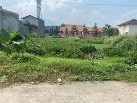 Tanah Dijual Pinggir Jalan di Cileunyi