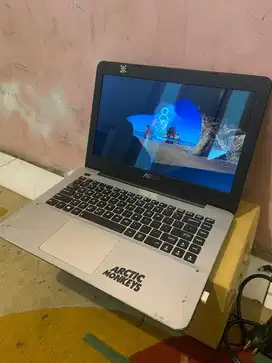 Laptop asus A455L udah SSD 250GB