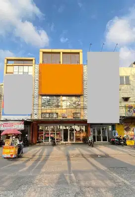 Ruko ramai pinggir jalan di marakash pondok Ungu Bekasi