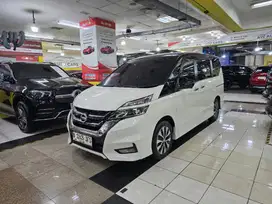 VERY LOW KM 11 RB Nissan Serena HWS 2023 Putih Two Tone voxy 2022