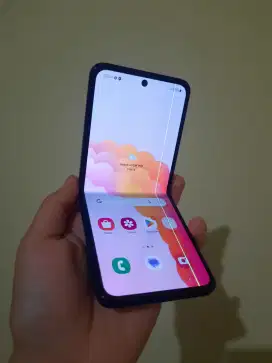 Samsung z flip 3 greenline