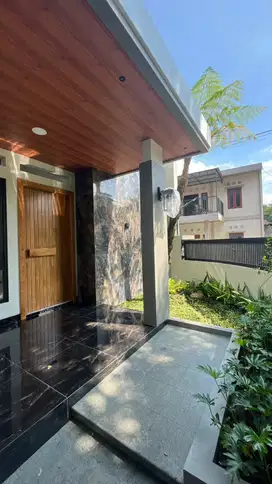 Rumah Cantik kekinian di Sukoharjo, Sleman Harga 1.375 M Nego