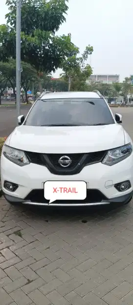 Nissan X-Trail 2016 CVT 2.0 Bensin Serpong BSD Tangerang Selatan mulus