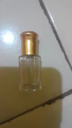 Yg php minggir, botol parfum kecil 4 ml