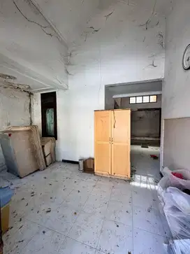 Dijual Murah Rumah Taman Puspa Raya Citraland Butuh Renovasi