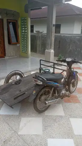 JUPITER BECAK BARANG